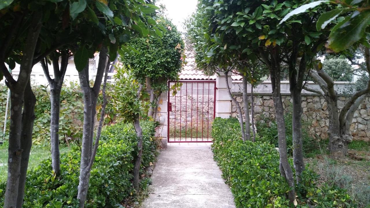 Apartments Lovor Silba Exterior foto